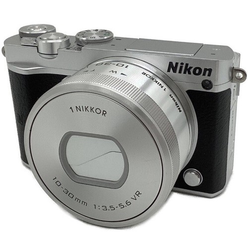 Nikon 1 J5 mirrorless Digital Camera body 10-30mm PZ zoom lens kit