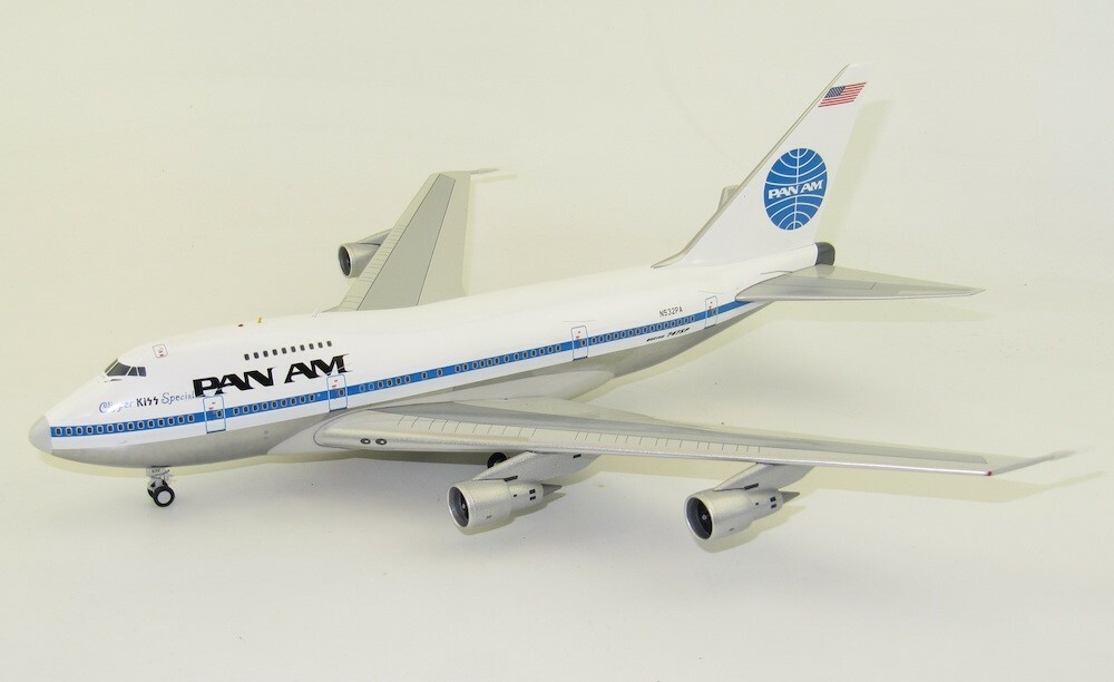 B747SP PANAM N532PA CLIPPER KISS SPECIAL W/S - INFLIGHT200