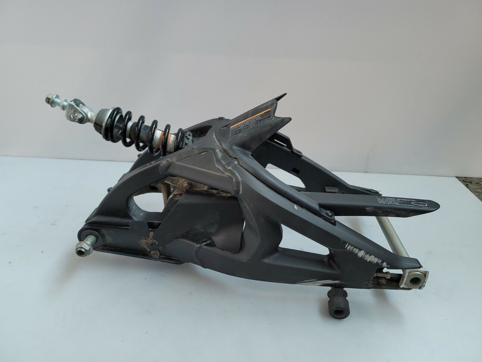 21-24 Kawasaki ZX10R ZX10 Ninja Rear Swingarm Swing Arm Suspension