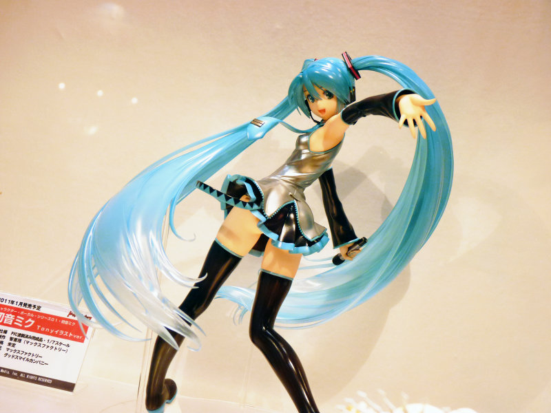 さまざまな絵師によるミク、新ボカロLilly、ルカなどまだまだ広がる