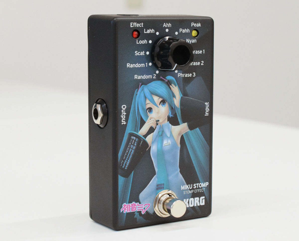 ギターを弾くと初音ミクが歌うエフェクター「MIKU STOMP」で「千本桜