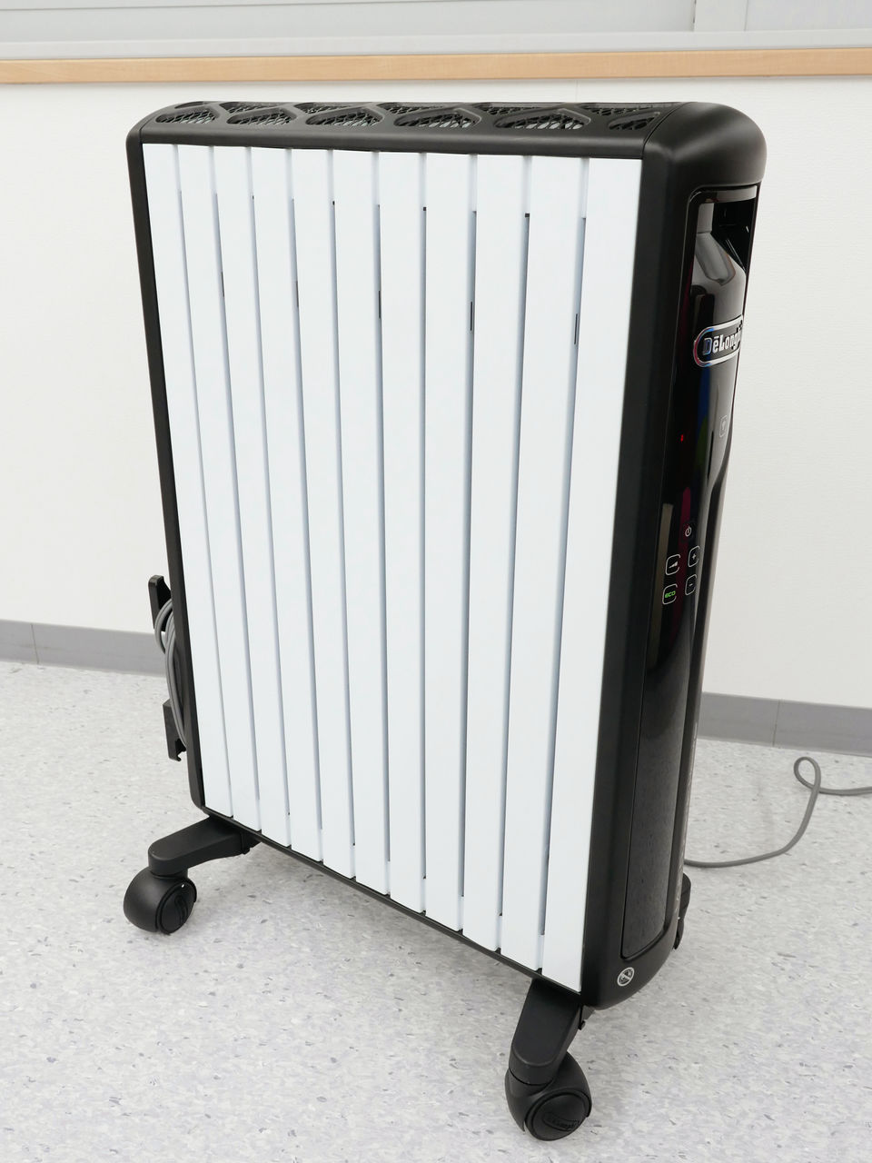 帰宅すると電源オン、外出すると電源オフに自動操作できるデロンギの