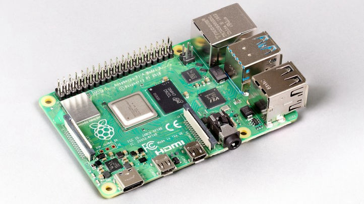 8GBのRAM搭載で64ビット対応のRaspberry Pi 4が登場、標準OSも64ビット