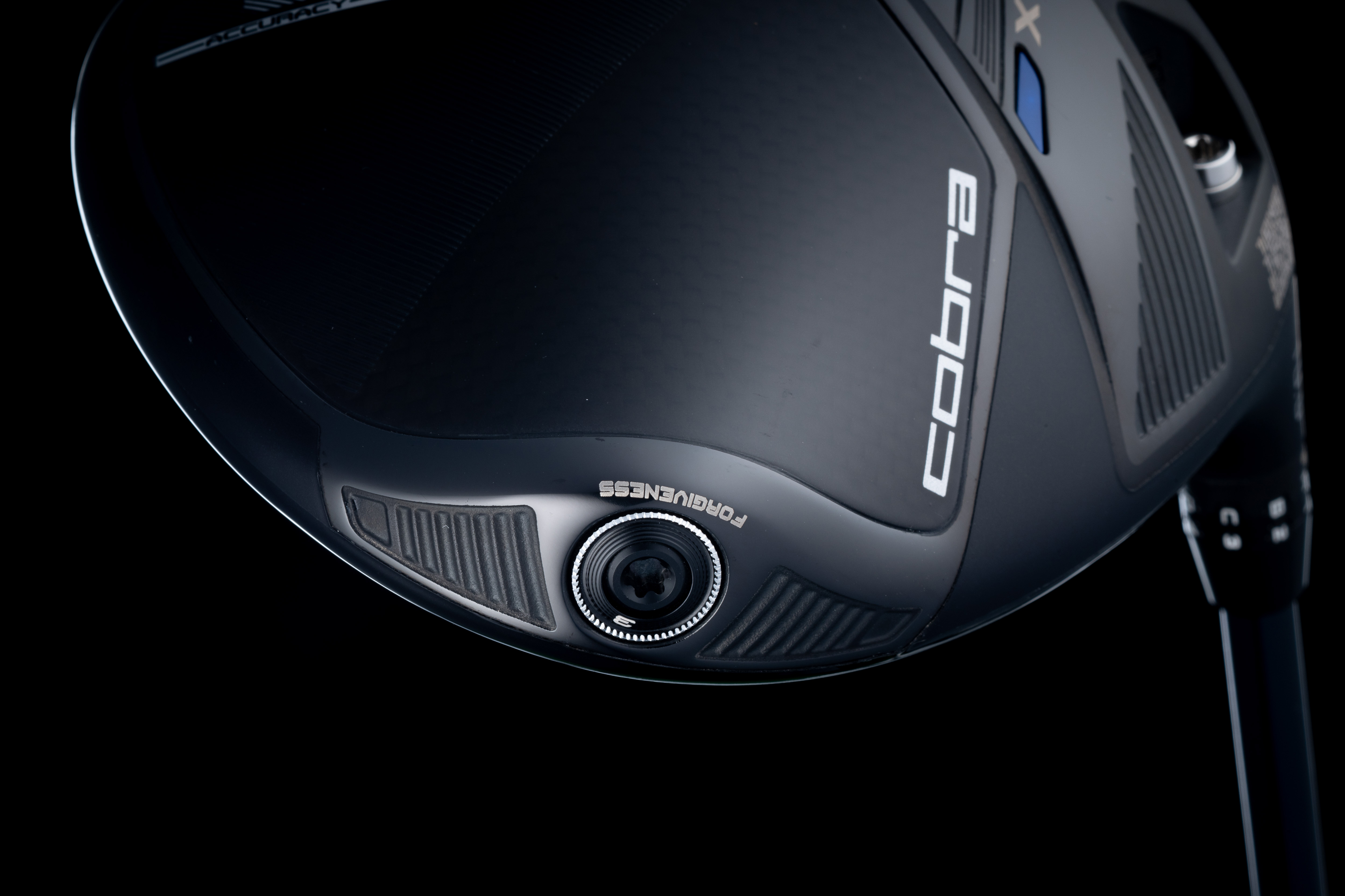 最速試打】つかまりも打ち出し角もUP！今回のコブラは「みんな打てそう