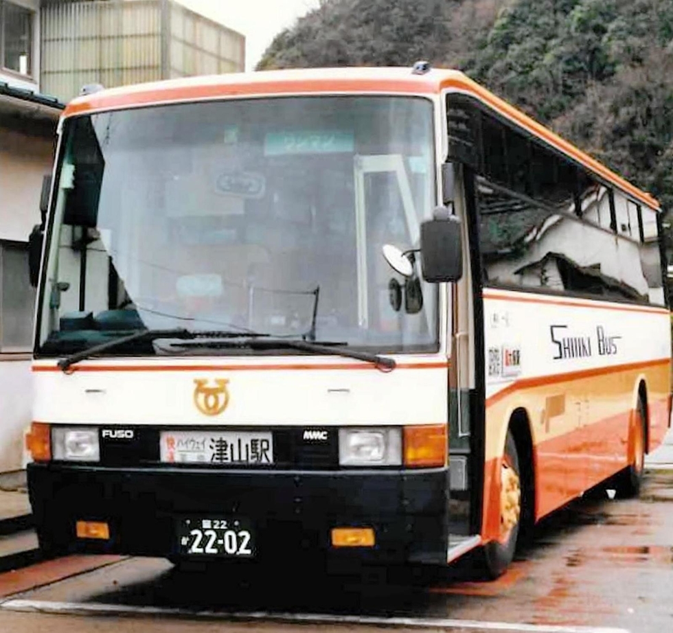 神姫バスが1983年～90年代に運行 初代エアロバス塗装、復刻へ 中国