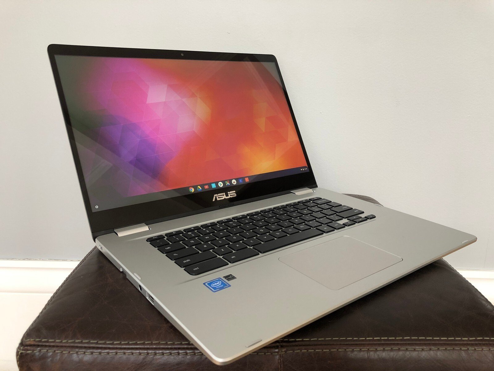 Asus Chromebook C523 Review | PCMag