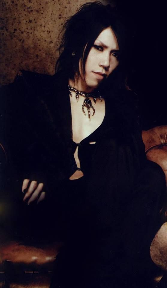 Aoi, The Gazette
