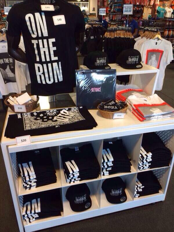Beyonce Jayz On The Run Tour 2014 Merchandise