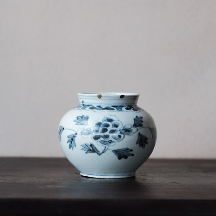 李朝 染付 壺 丁巳新正（1917年） 李範植