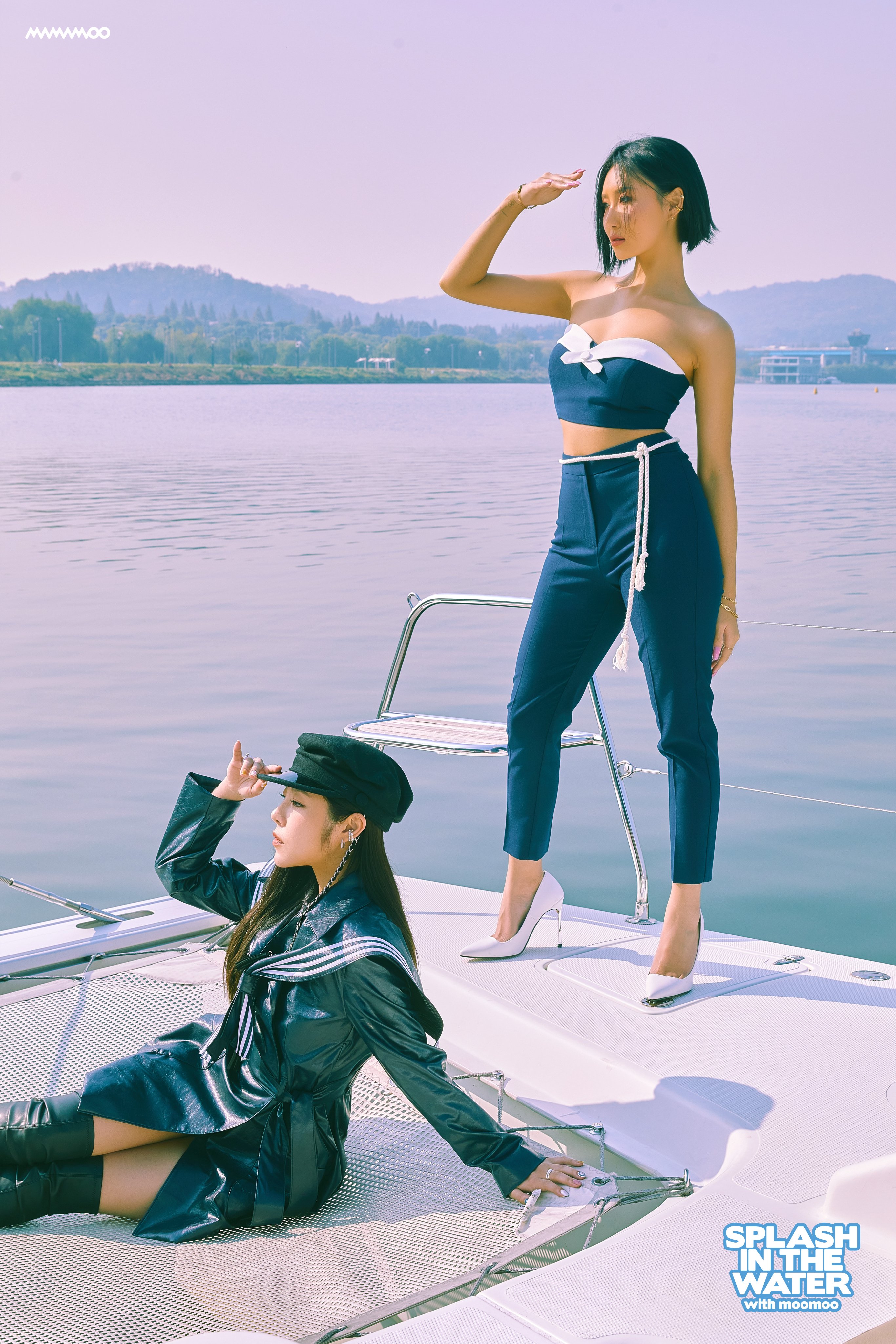 MAMAMOO - 2022 Season's Greetings: Splash In The Water with Moomoo