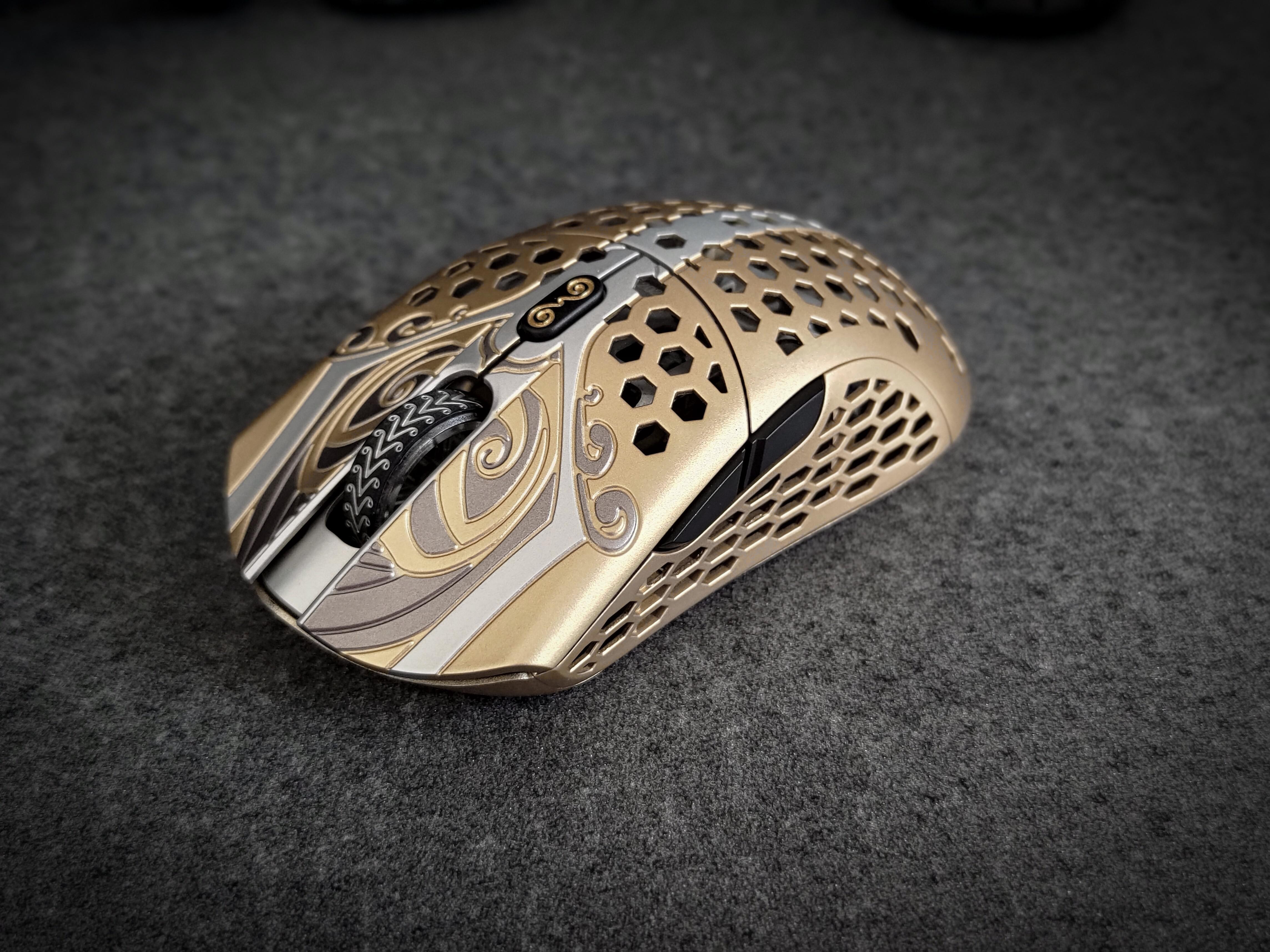 You don't need to buy a Finalmouse Starlight-12 : r/MouseReview