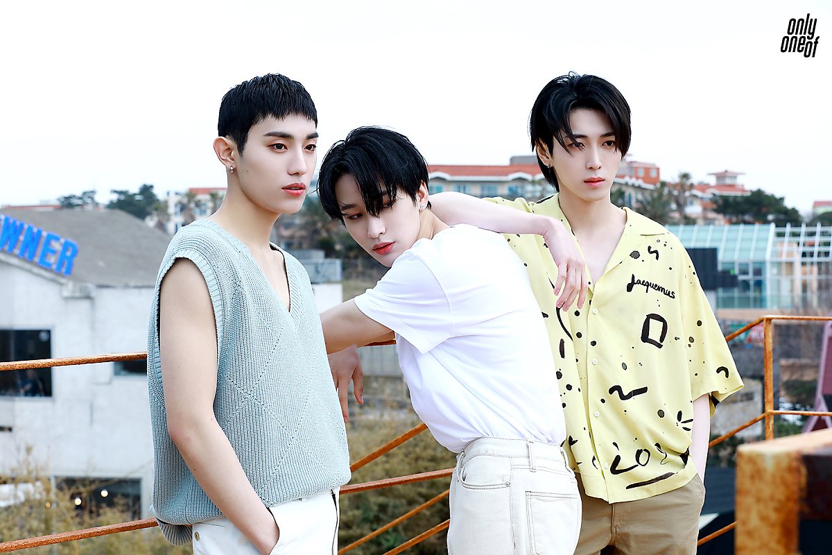 OnlyOneOf - produced by [myself] + unknown art pics 2.0 (NAVER