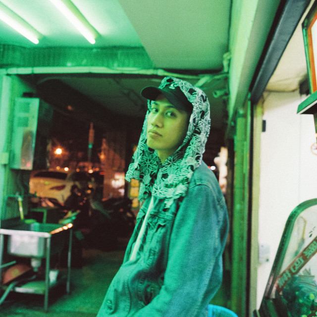 2024 feat. Fla$hBackS ‑ 曲・歌詞：JJJ, Fla$hbacks | Spotify