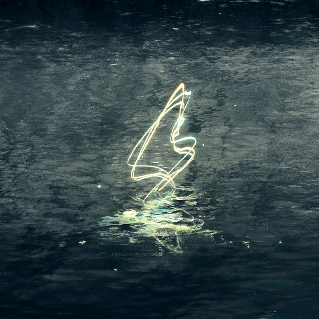 まるで幻の月をみていたような - Album by mol-74 | Spotify