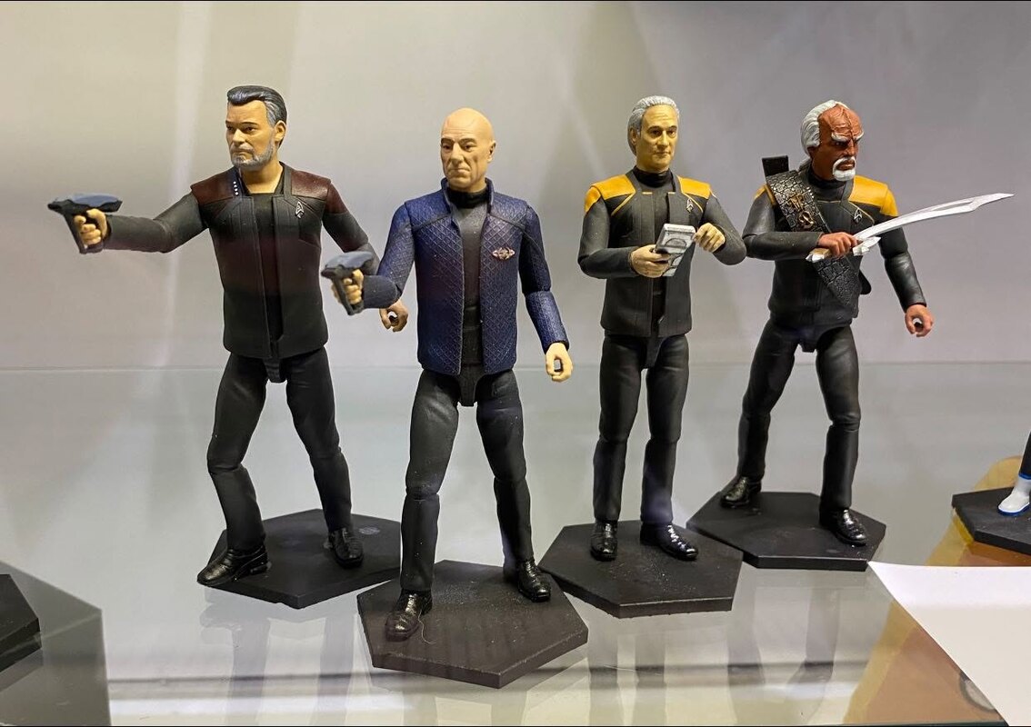New Master Replicas Star Trek 4.5-inch Action Figures On Display