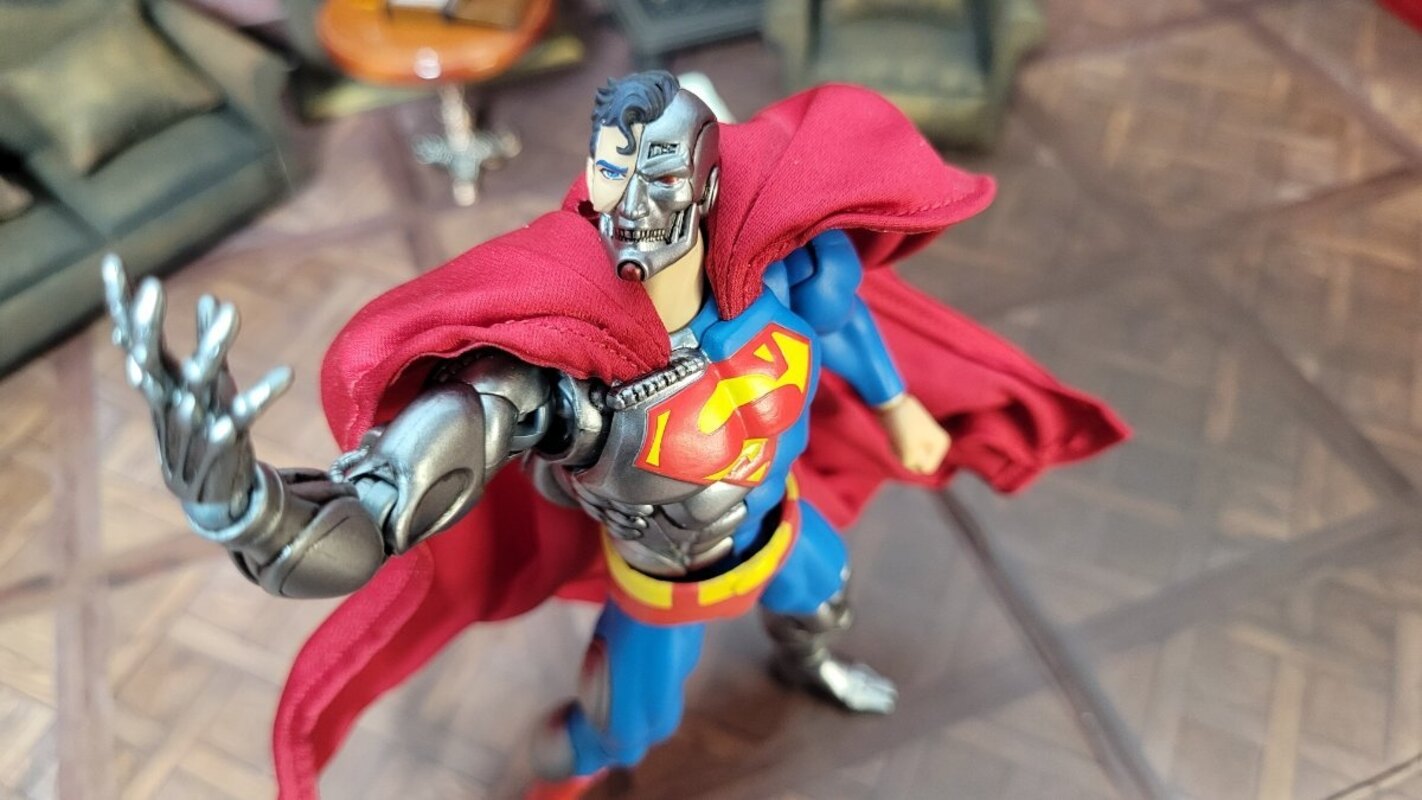 The Return Of Superman MAFEX No.164 Cyborg Superman Video Review