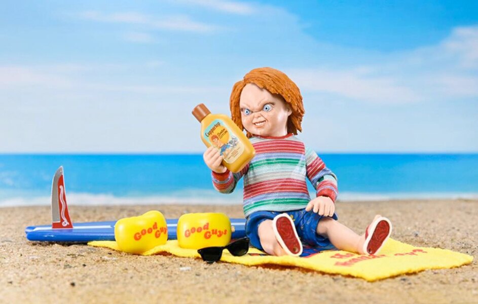 NECA Child's Play 3 - Ultimate Surf's Up Chucky 7