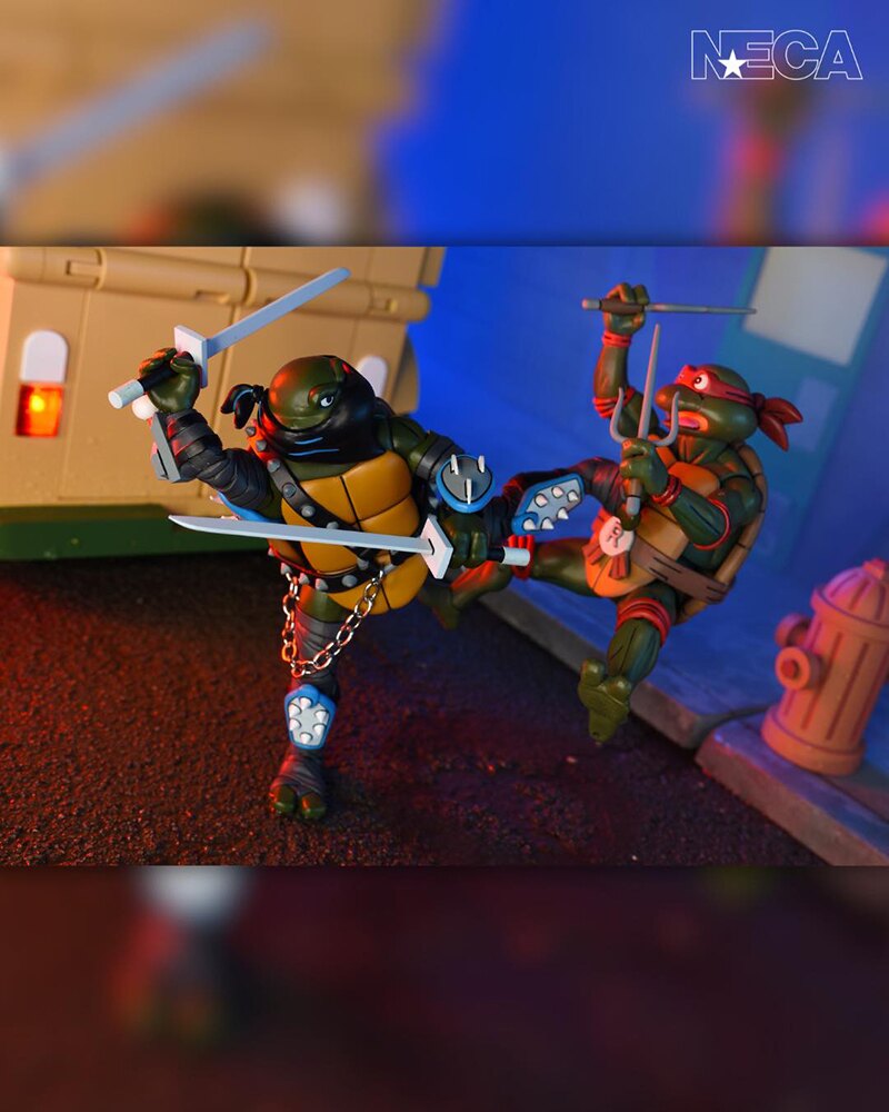 NECA Teenage Mutant Ninja Turtles Cartoon Collection Dark Leo
