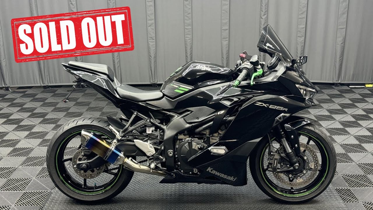 2025/03/07 売約済 Ninja ZX-25R 10,182km フルエキマフラー LED