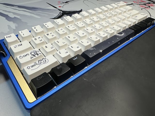 Do you need to buy the Wooting Alumzae 60 Case? #tech