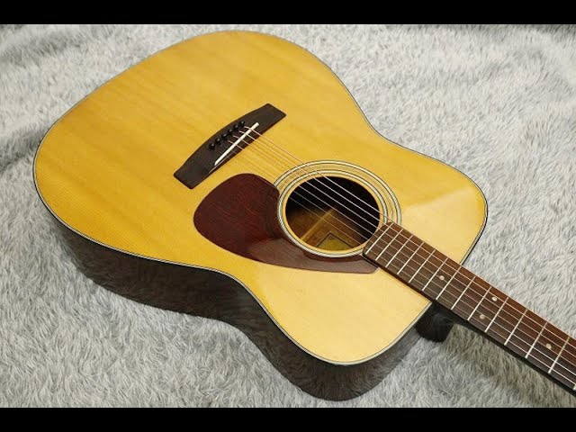 Green Label model High quality Acoustic Guitar YAMAHA FG-200 Made