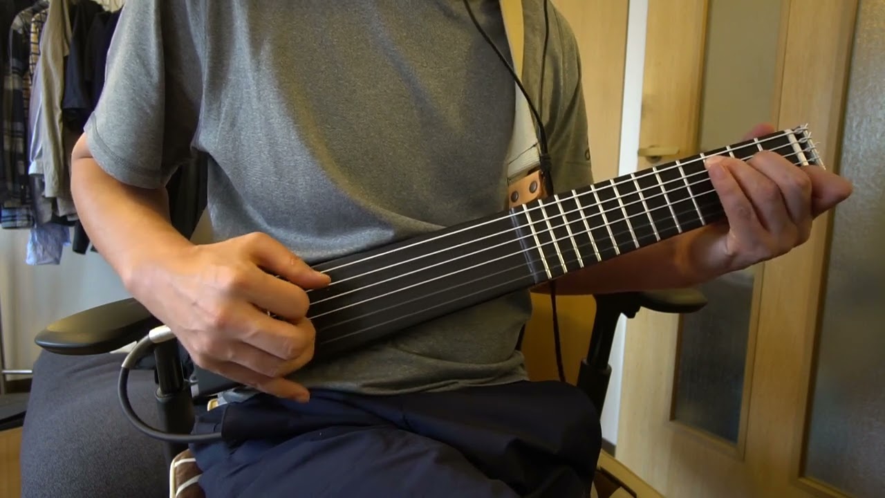 Minicorda® - Suitcase-size travel guitar