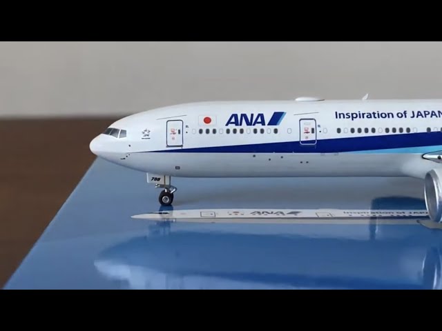 Phoenix Models 1:400 All Nippon Airways Boeing 777-300er - YouTube