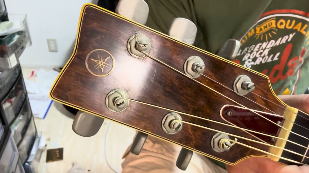 YAMAHA FG-700（緑ラベル）落語 de FG - YouTube