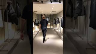 吾亦紅限定のドロール・ド・ムッシュのアウターは、真っ黒！ | news