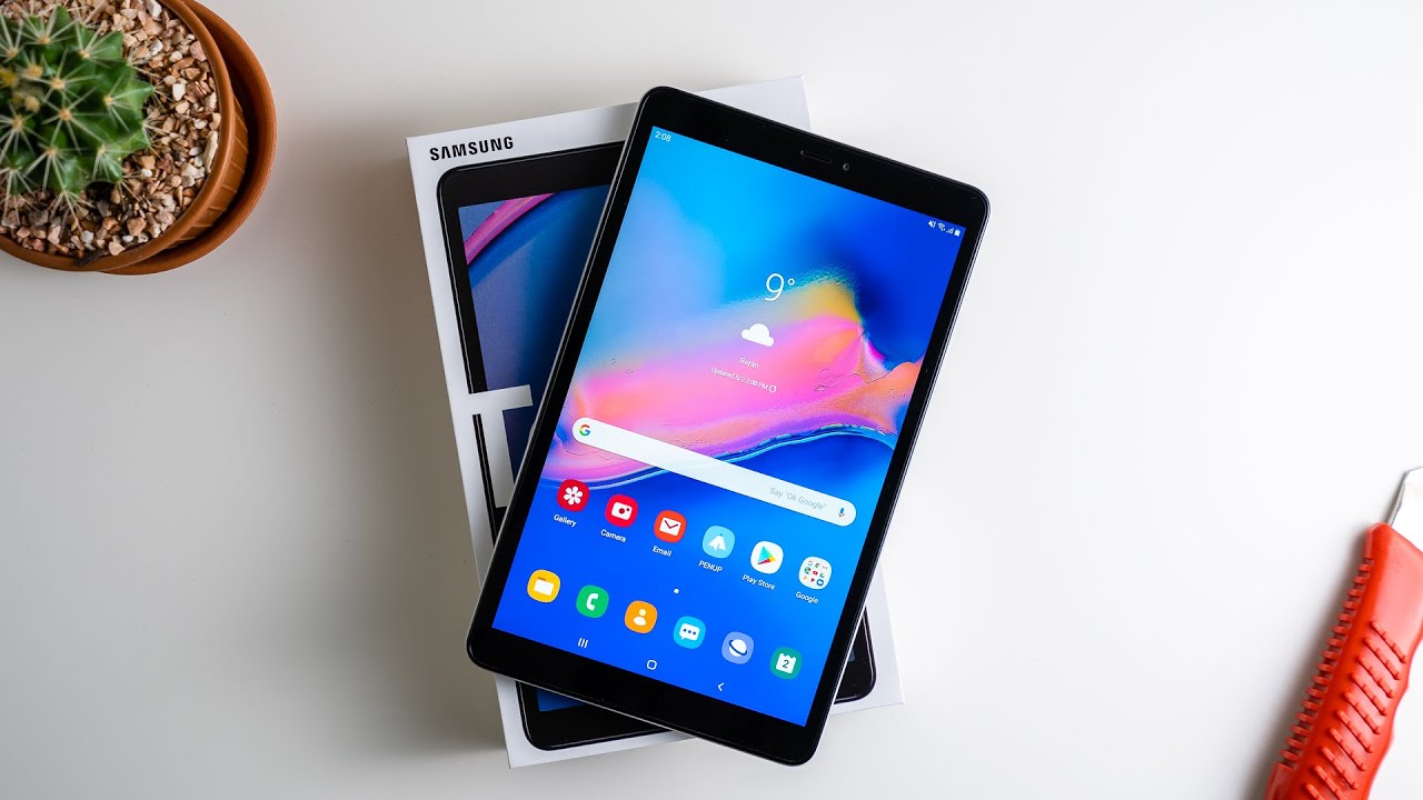 Samsung Galaxy Tab A 8.0 with S Pen Unboxing & Hands On | SM-P200