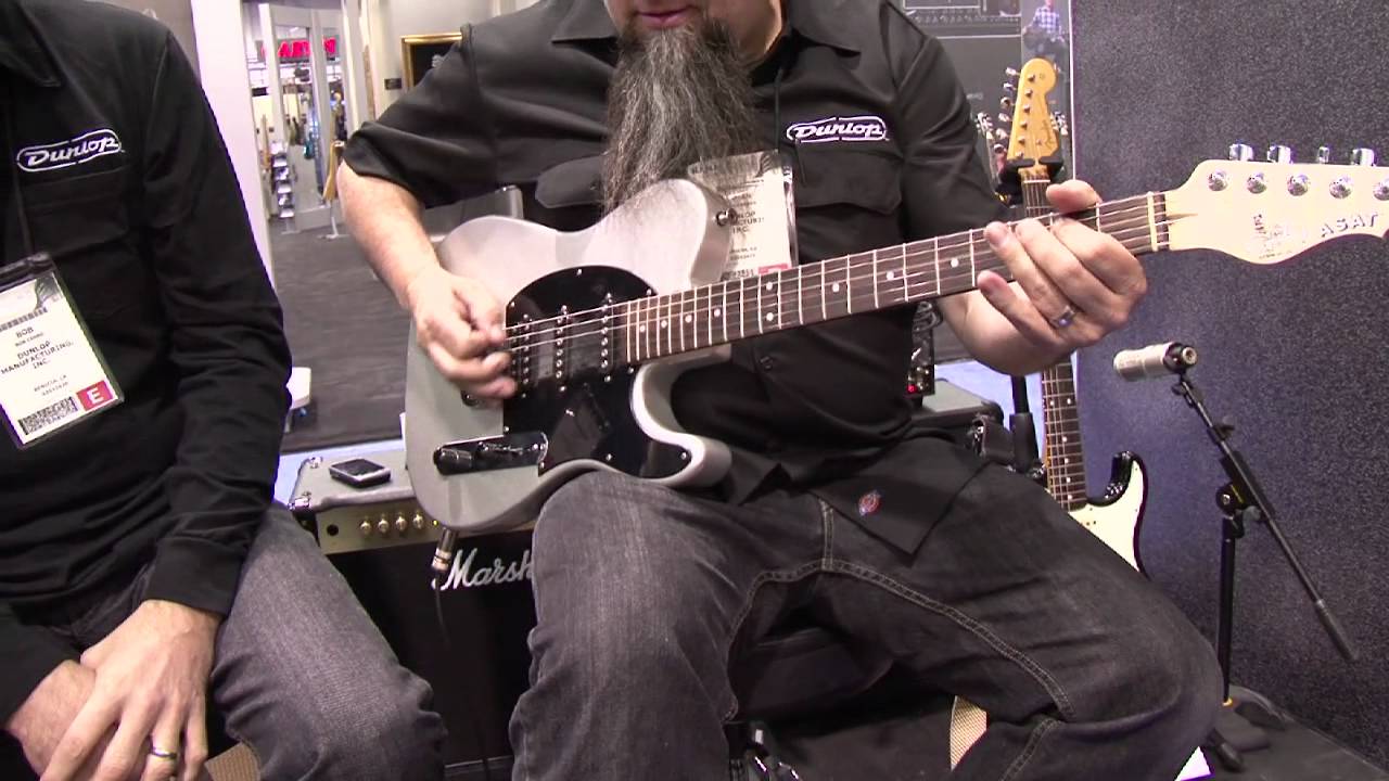 NAMM 2012 - Dunlop Crybaby Joe Bonamassa Wah - YouTube
