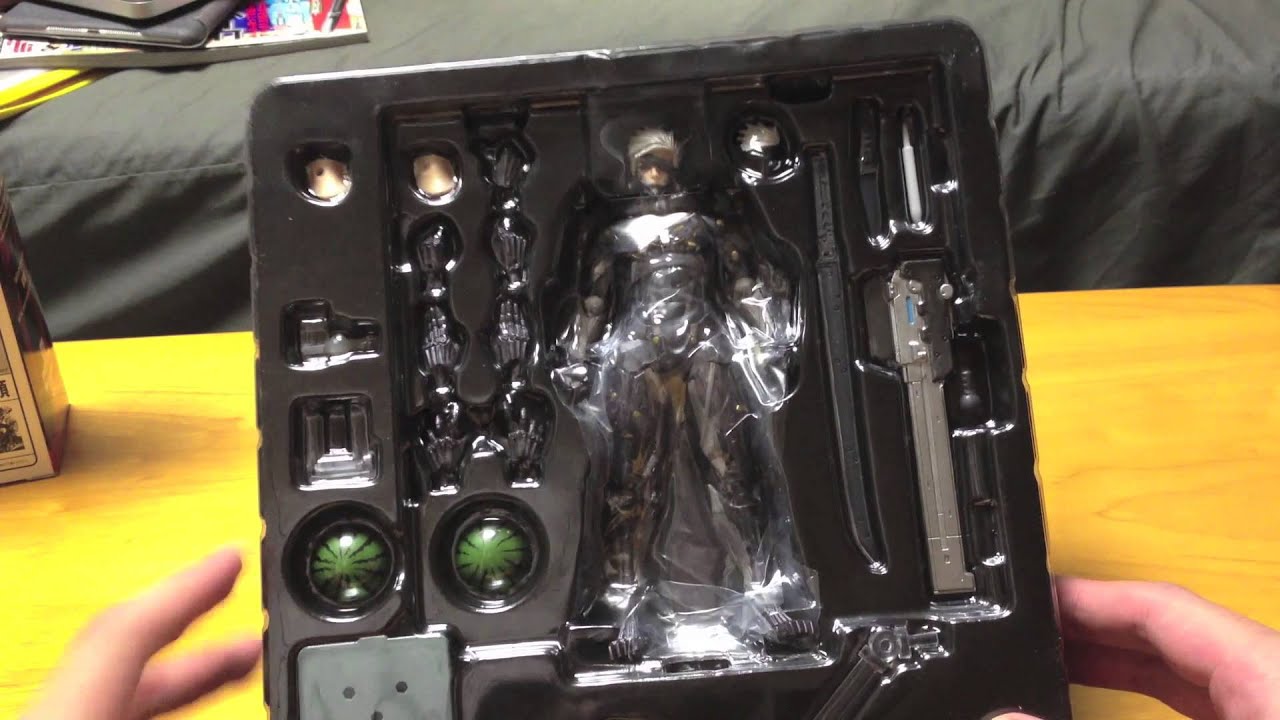 リボルテックヤマグチNo 140「雷電」を開封！その1 Video Open A Box