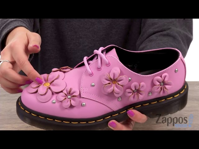 Dr. Martens 1461 Flower SKU: 8982965 - YouTube