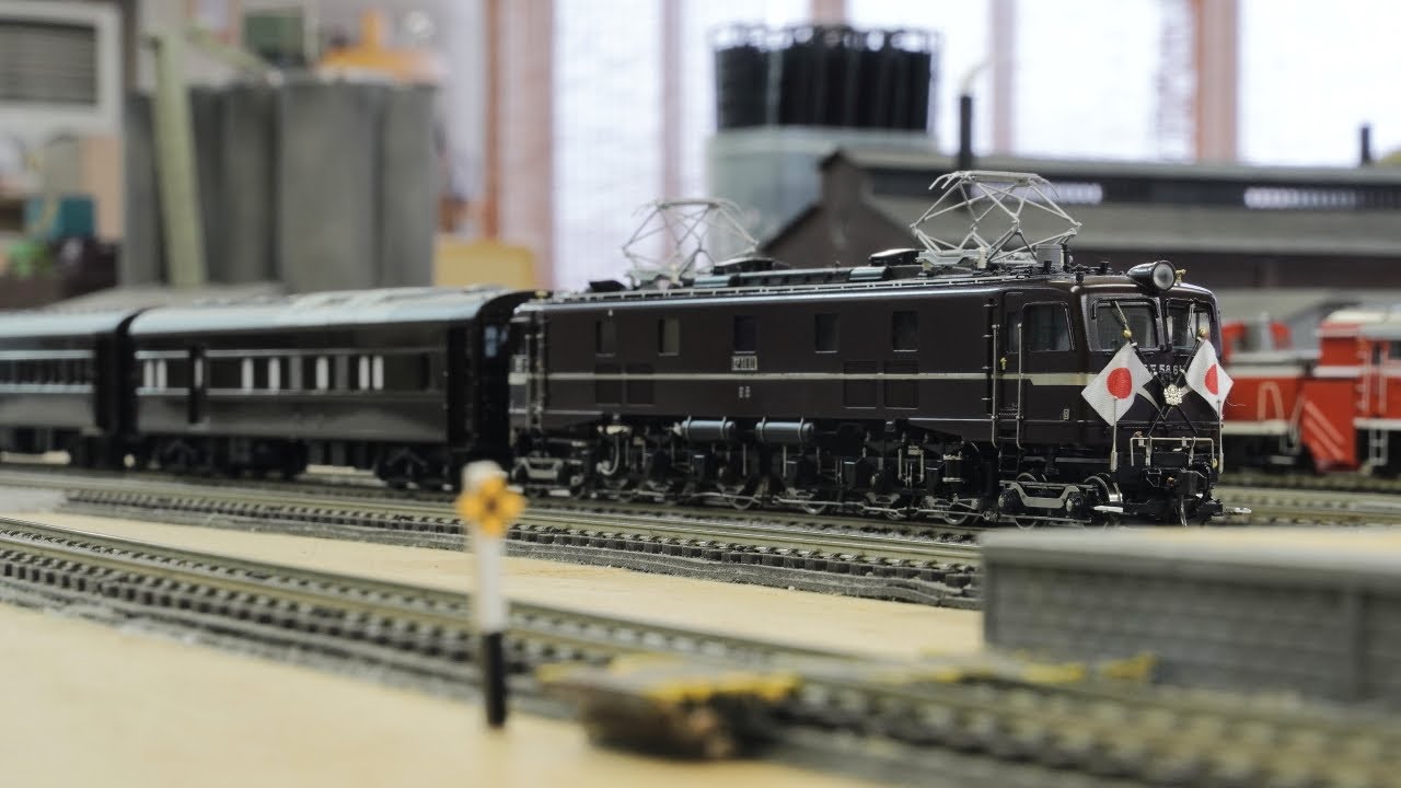 HOゲージ 16番 EF58 61 + 1号編成 お召列車 供奉車460号(補助動力付