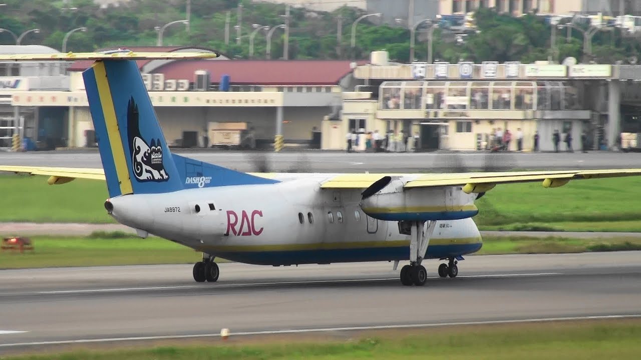 琉球エアーコミューター] RAC DHC-8-100 JA8972 TAKE-OFF ISHIGAKI