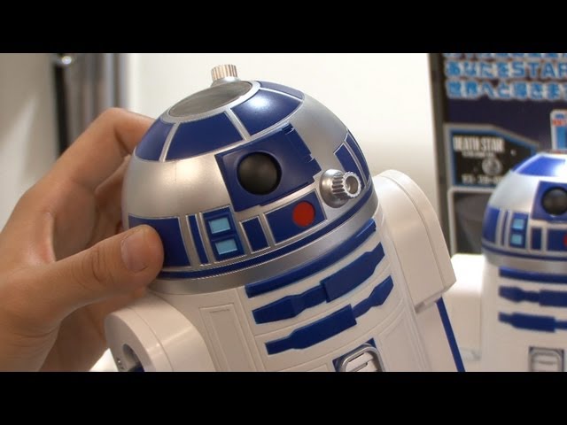 R2-D2が星空を投影する家庭用プラネタリウム #DigInfo - YouTube