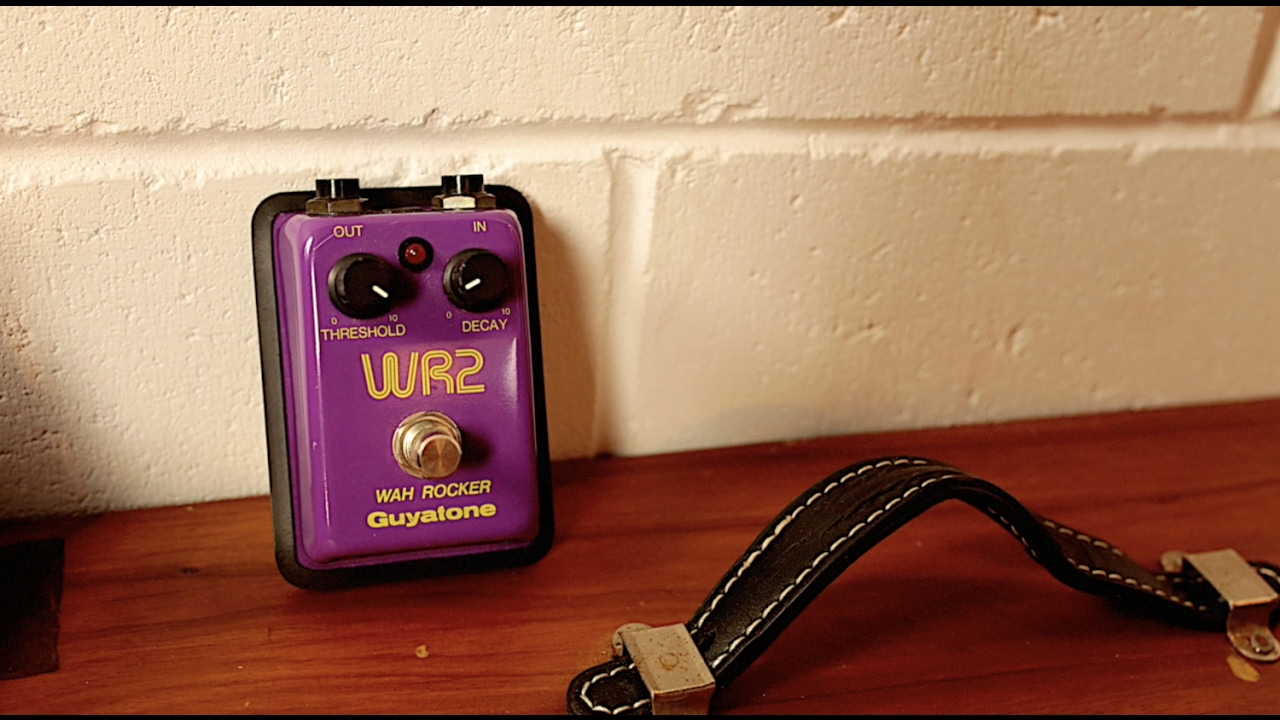 Guyatone WR2 Wah Rocker - Mojostompboxes - YouTube