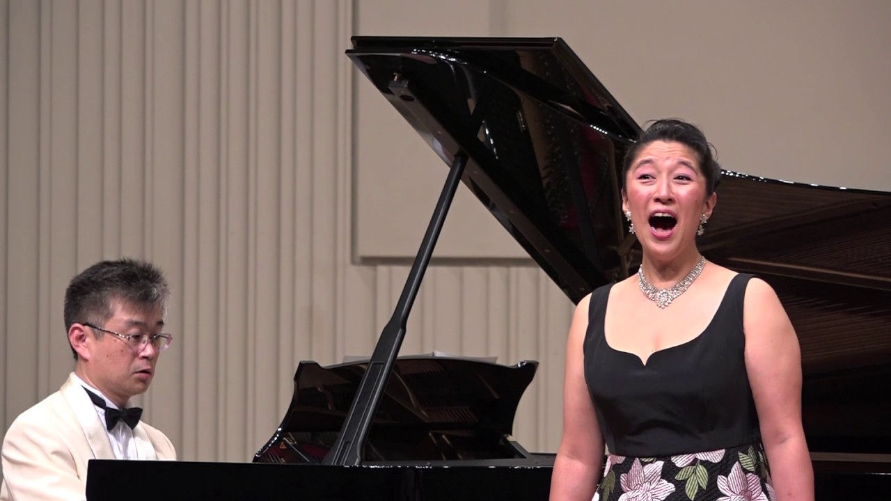 橋本國彦：お菓子と娘（西条八十） - YouTube