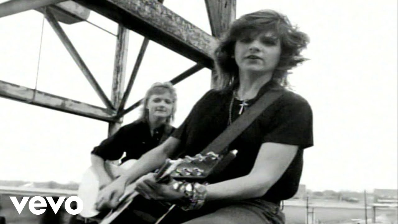 The Indigo Girls - YouTube