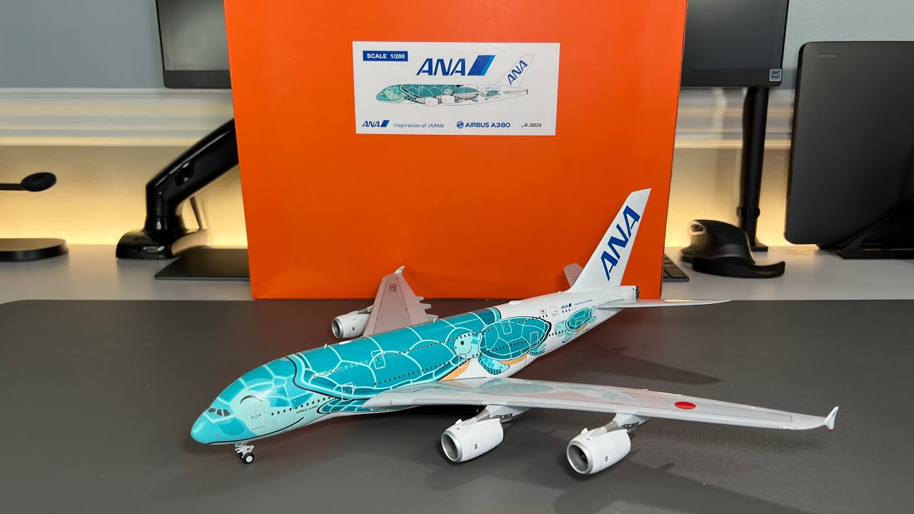 JC Wing 1:200 Airbus A380 ANA Airlines Flying Honu Kai (Green
