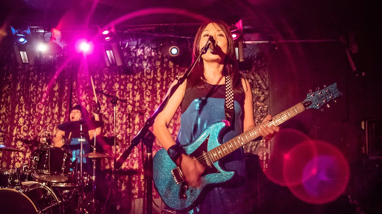 Shonen Knife 少年ナイフ - YouTube