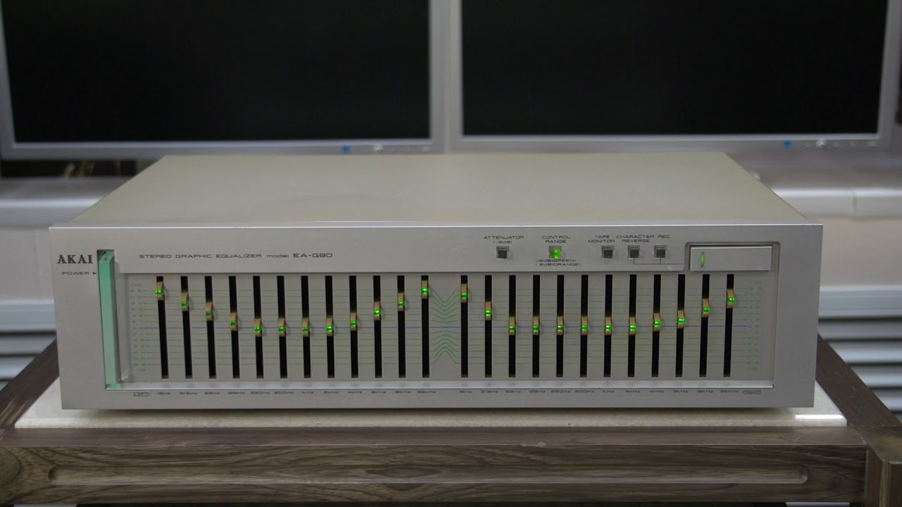 AKAI EA-G90 графический эквалайзер - YouTube