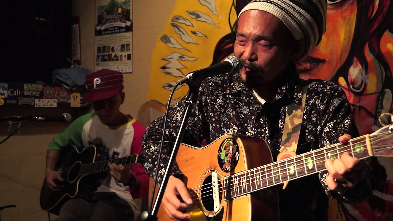 KARAMUSHI and SUPERFRIENDS/火をつけろ - YouTube