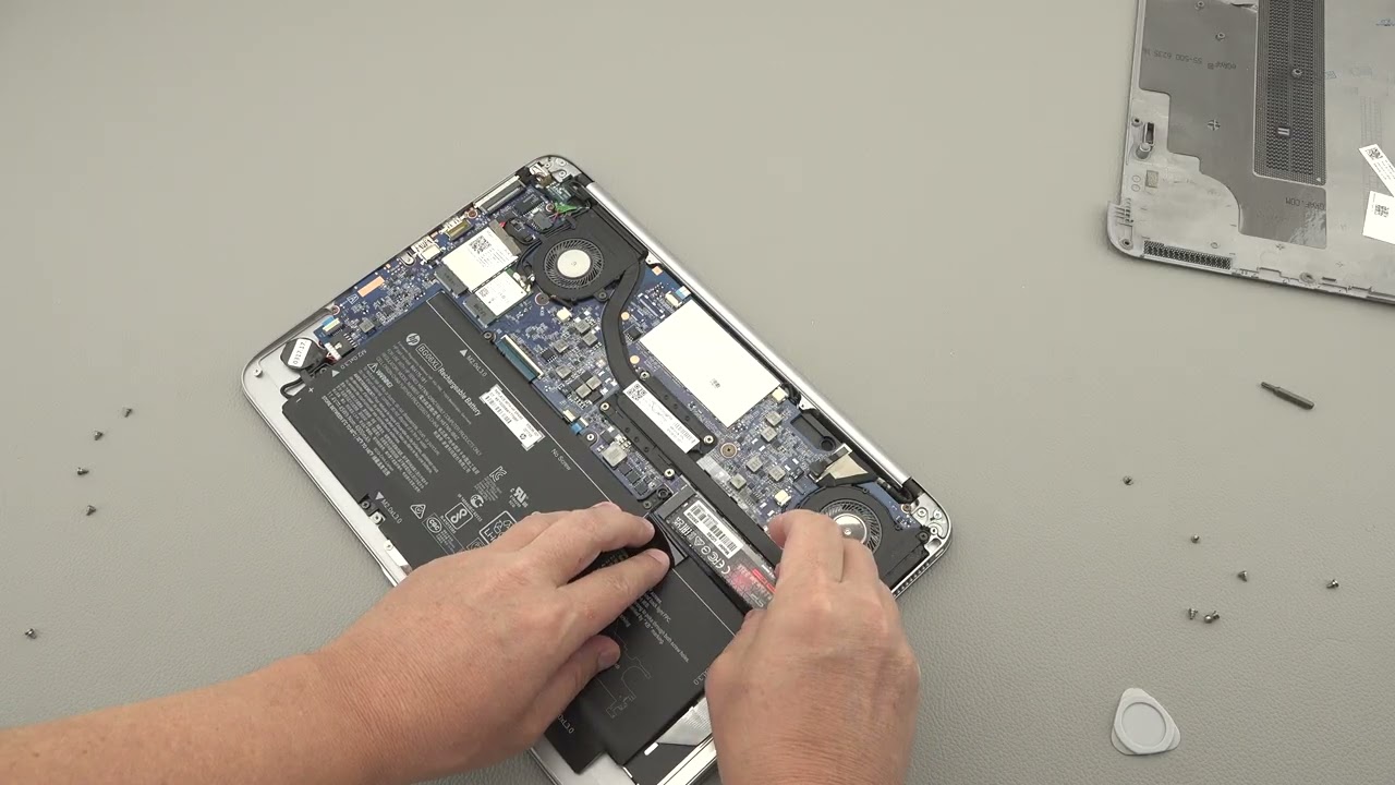 HP EliteBook Folio 1040 G3 how to upgrade nvme ssd - YouTube