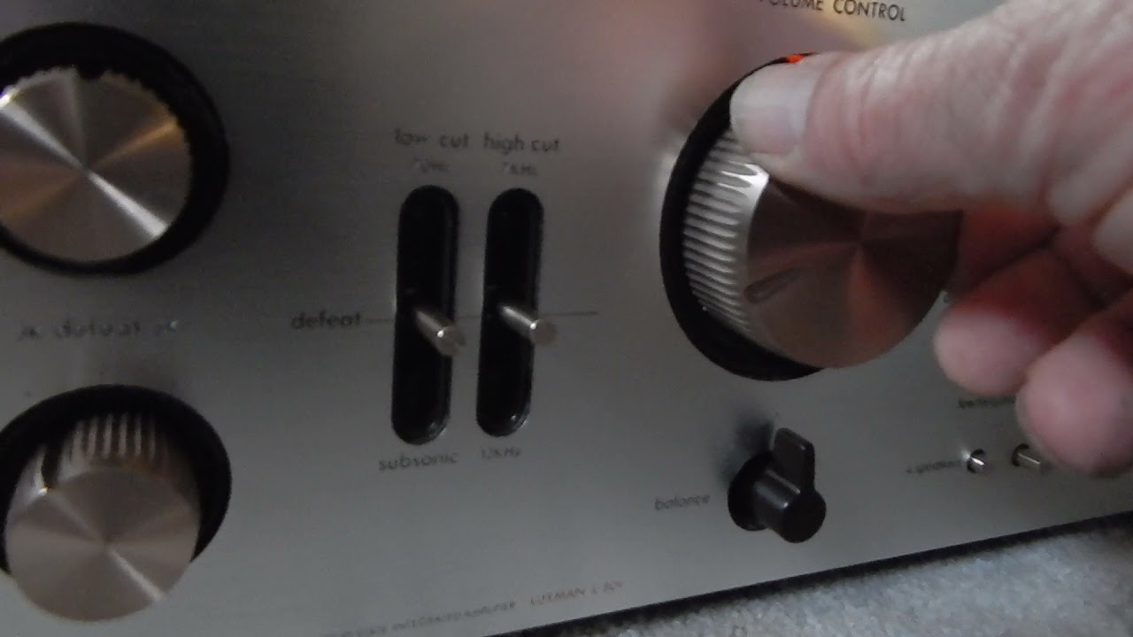 Luxman L-80 V Amplifier - YouTube