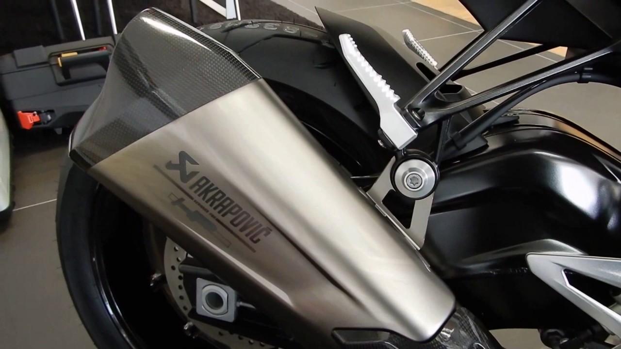 純正オプション AKRAPOVICマフラーの紹介。2017用マフラー音追加しま