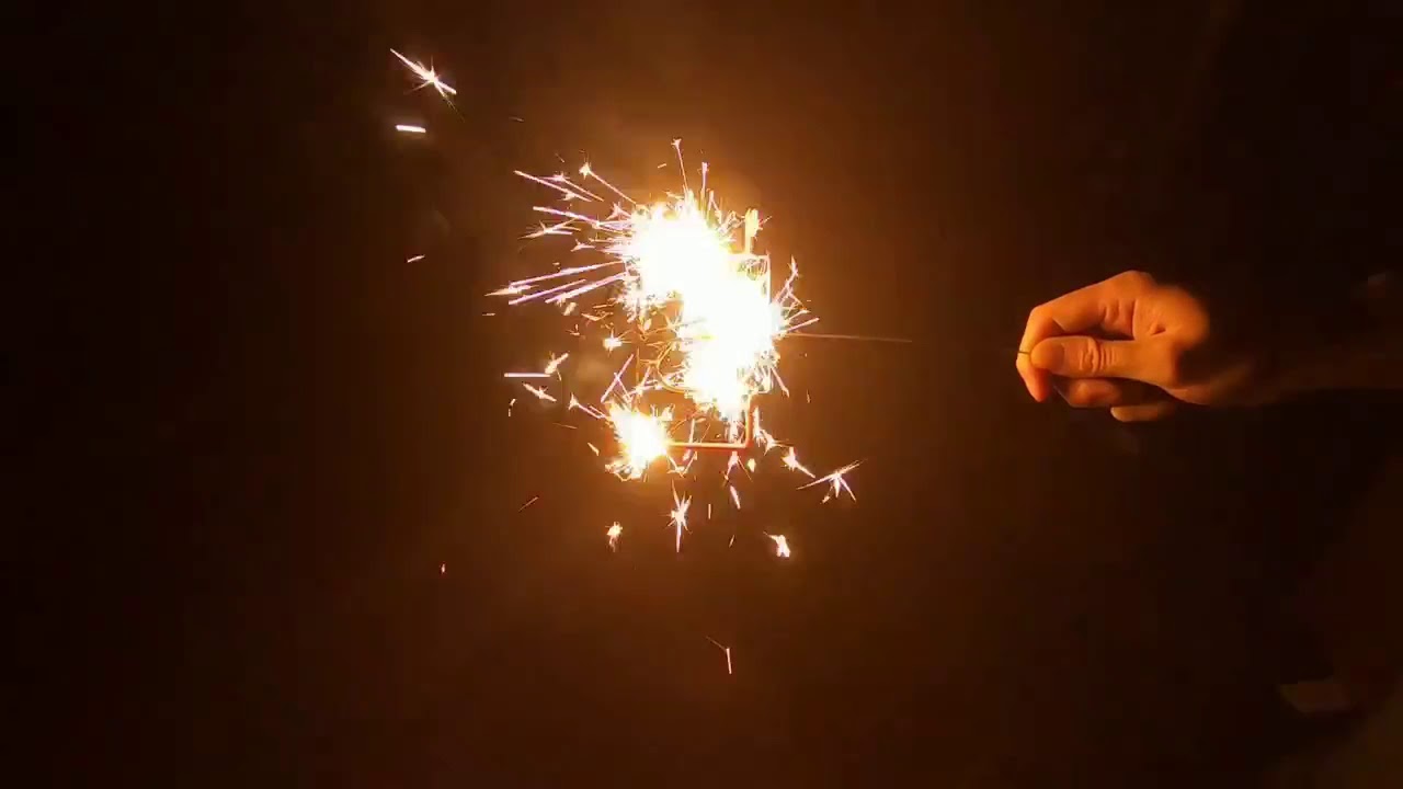 LOVEスパーク | 手持花火 | eはなびやさん│圧倒的な品揃え！単品から