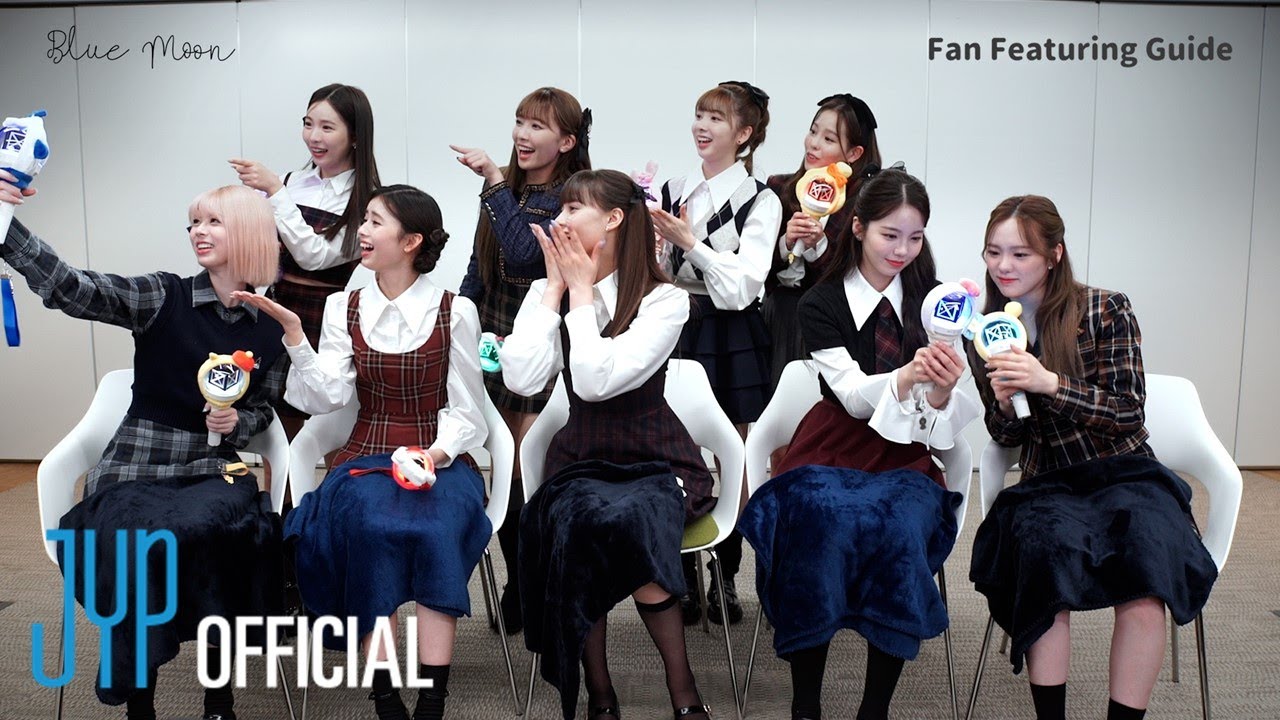 NiziU「Blue Moon」featuring guide Video - YouTube