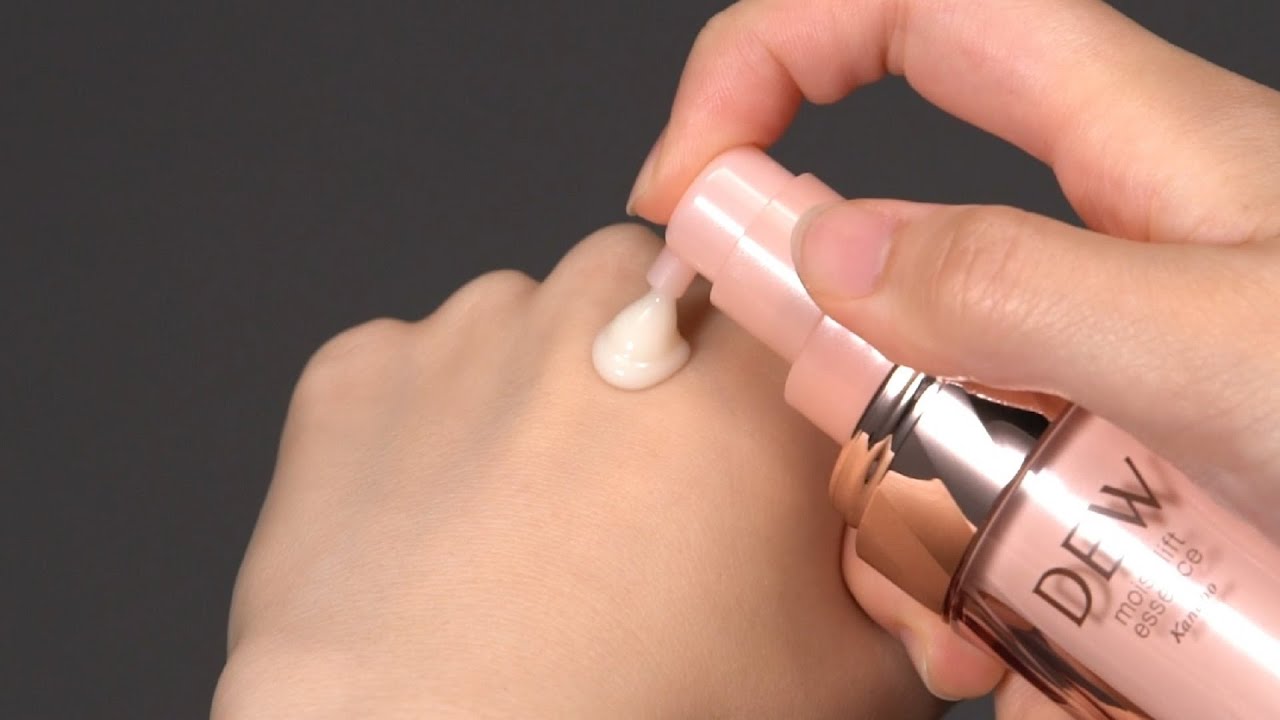 モイストリフトエッセンス | DEW | カネボウ化粧品