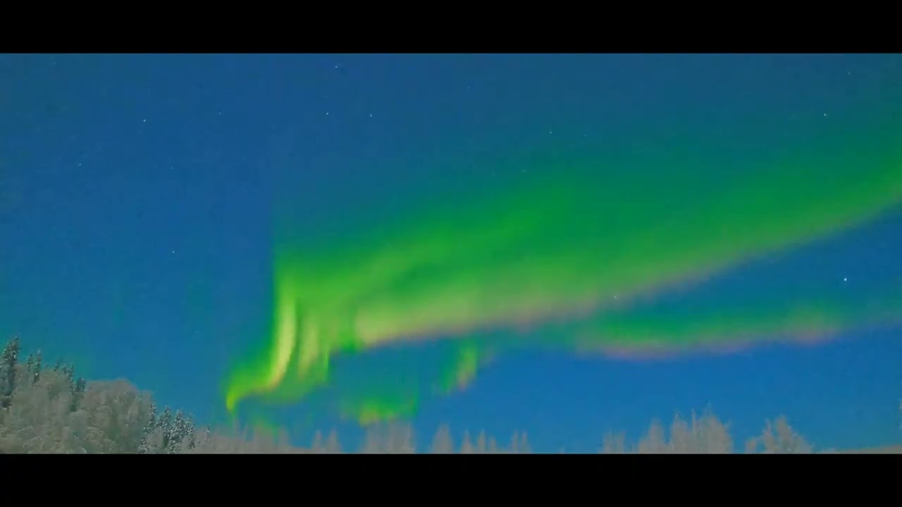オーロラ (2026年1月3日, フェアバンクス・アラスカ) - YouTube